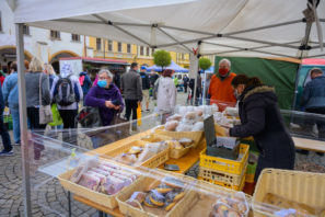 Farmářské trhy v Chomutově