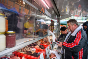 Farmářské trhy v Teplicích